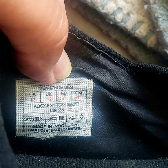 Like New North Face ThermoBall Mules Mens 13 - Picture 3 of 6